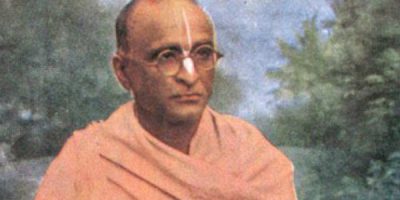 As Glórias de Srila Bhaktisiddhanta Sarasvati Thakura Prabhupada